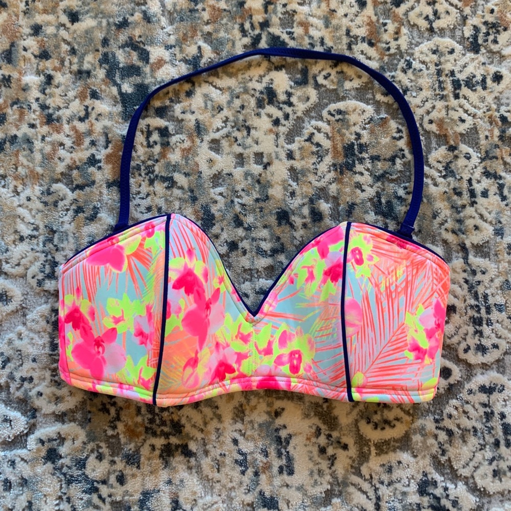 PINK Victoria’s Secret Bikini Top
